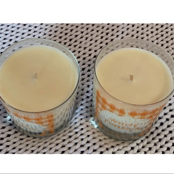 (2) Celerie Kemble White Pumpkin Candles - Picture 3 of 4